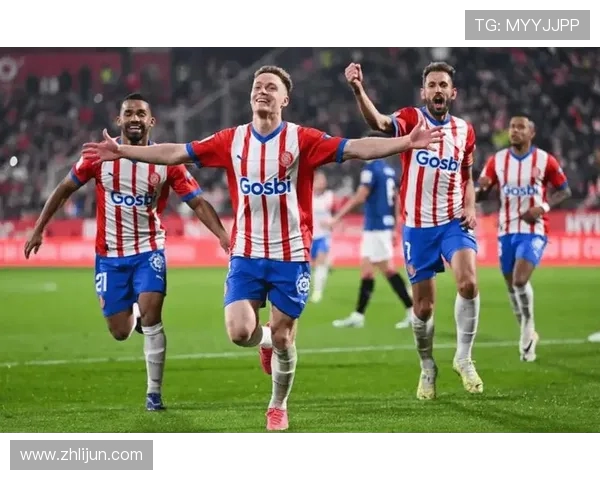 世俱杯中场表演节目精彩呈现：艺术融合足球的独特魅力展示